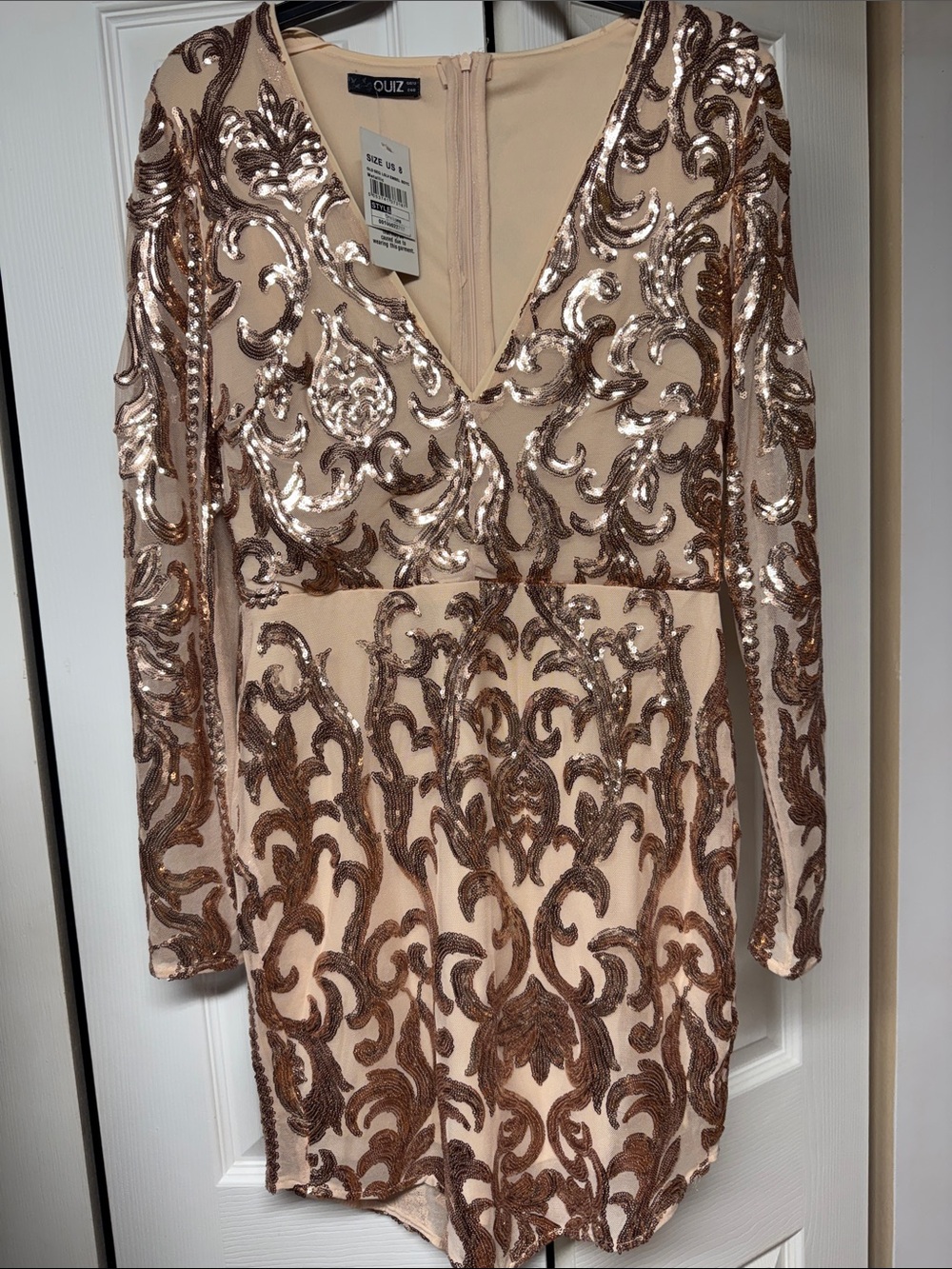 Quiz Rose Gold Sequin V-Neck Mini Dress